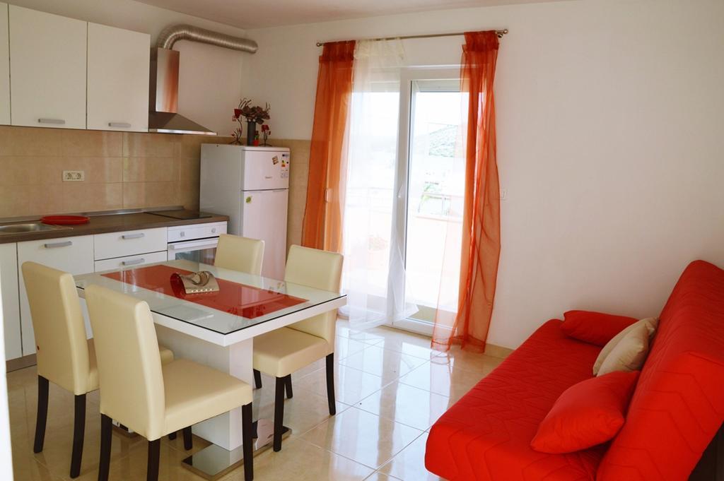 Apartments Maris Vinisce Exterior photo