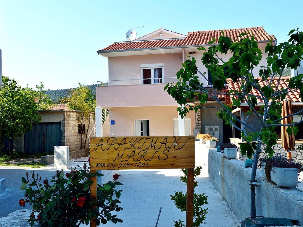 Apartments Maris Vinisce Exterior photo